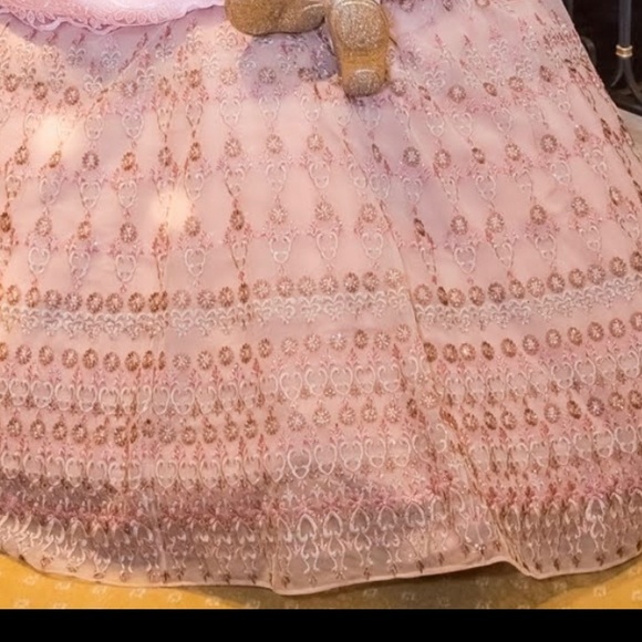 Evening gown - Picture 5 of 5